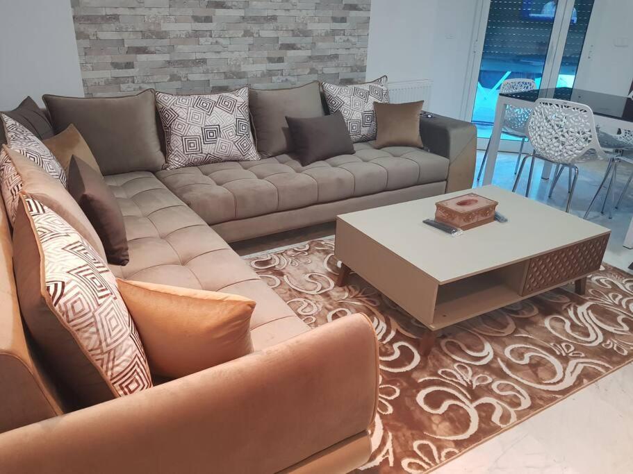 Lovely Apartment Near Tunis Mall - Lac2 Tunis Exterior foto